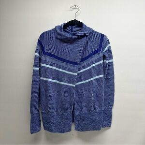 Ivivva knit girls Blue Striped Sweater size 10